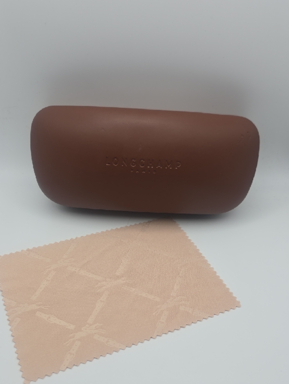 Longchamp Brown Sunnies Case W/ Beige Cleaning Cloth (VERY GOOD)✨️🤎✨️ - Picture 3 of 9